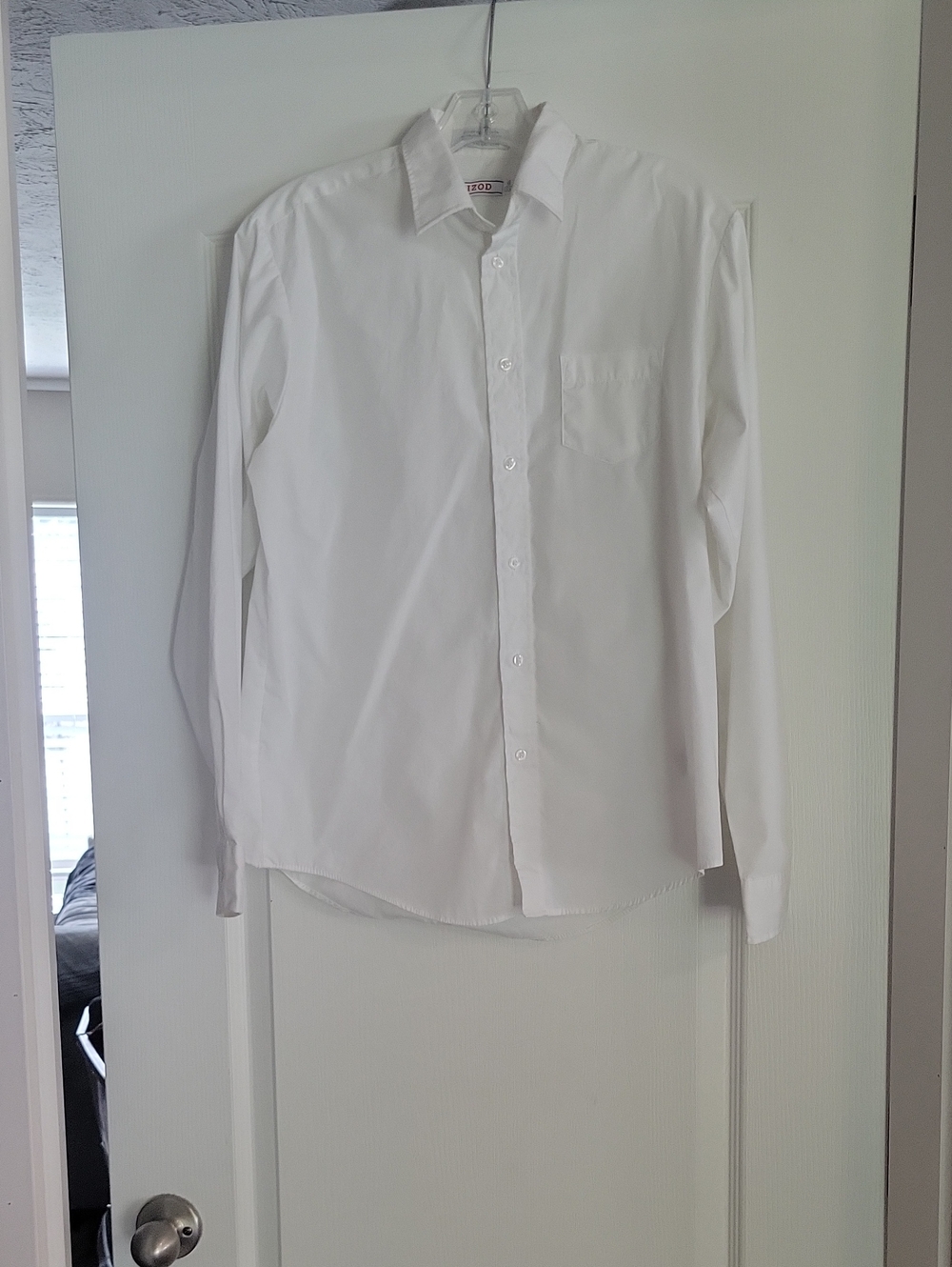 Men's White Classic Button-Down Shirt - Unbranded